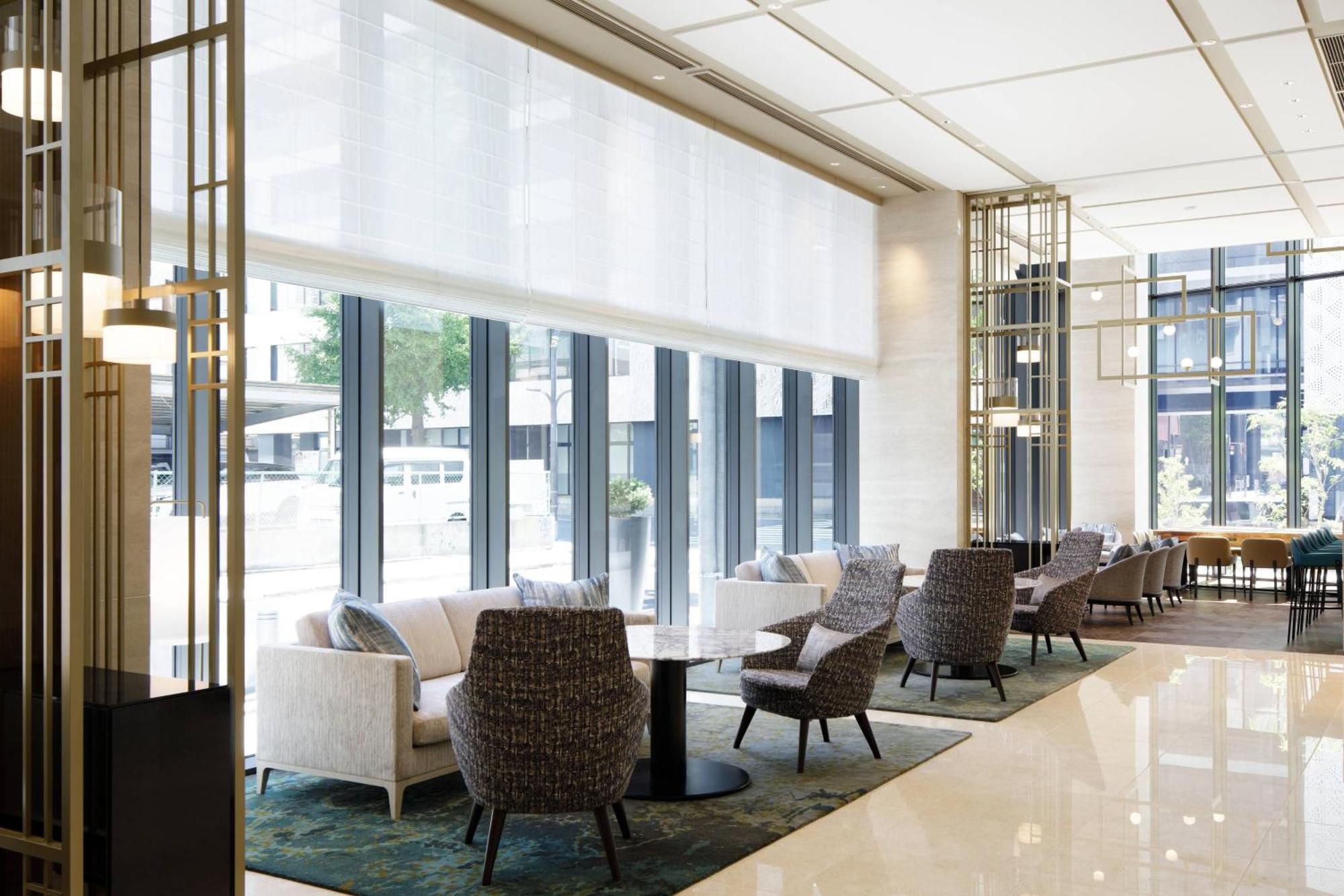 Hotel Courtyard By Marriott Honmachi Ōsaka